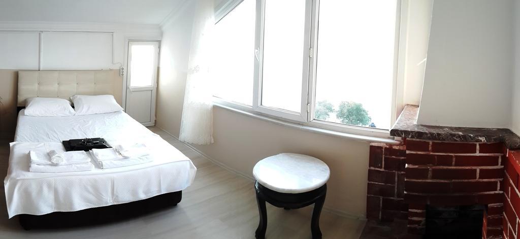 Klas Otel Si̇Le Шіле Номер фото