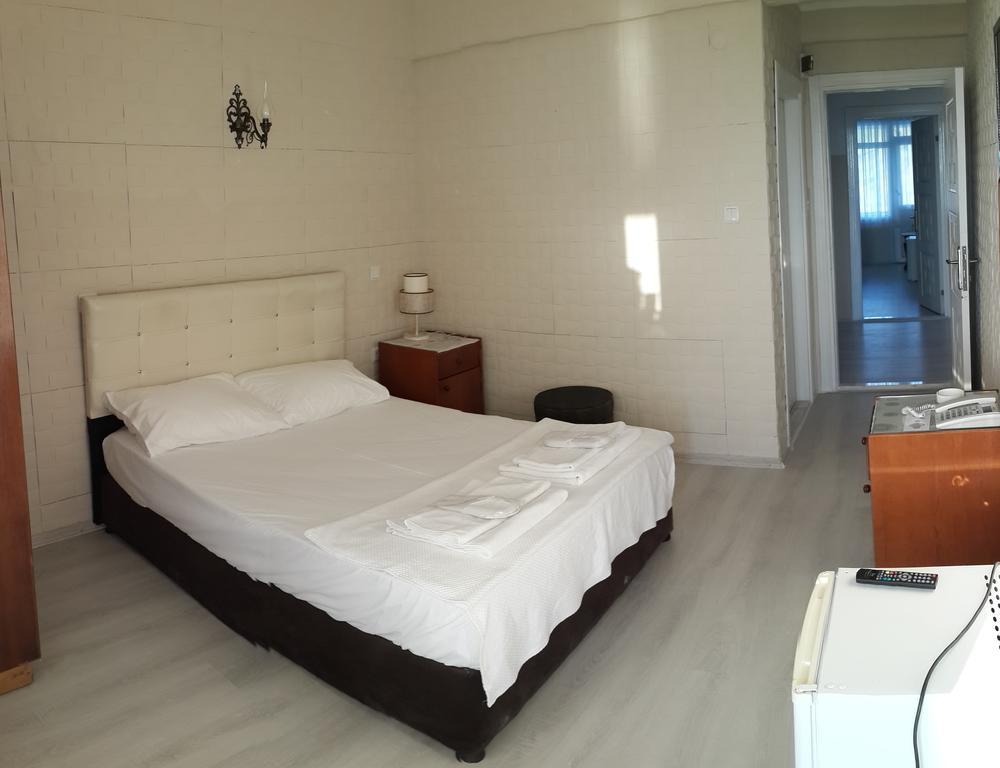 Klas Otel Si̇Le Шіле Номер фото